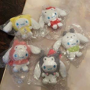 COPY Pochacco - 🌹2/$20 🌹 Cinnamoroll mini plush charms/keychains
